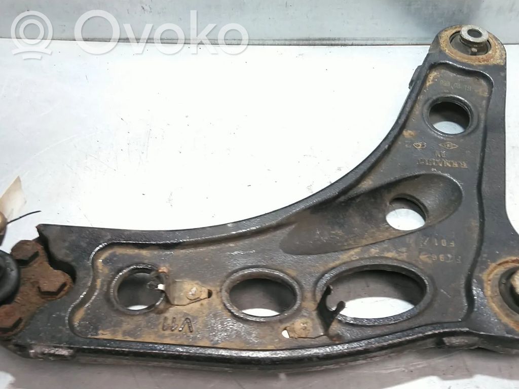 Basculă inferioară față   93853465,8200395034