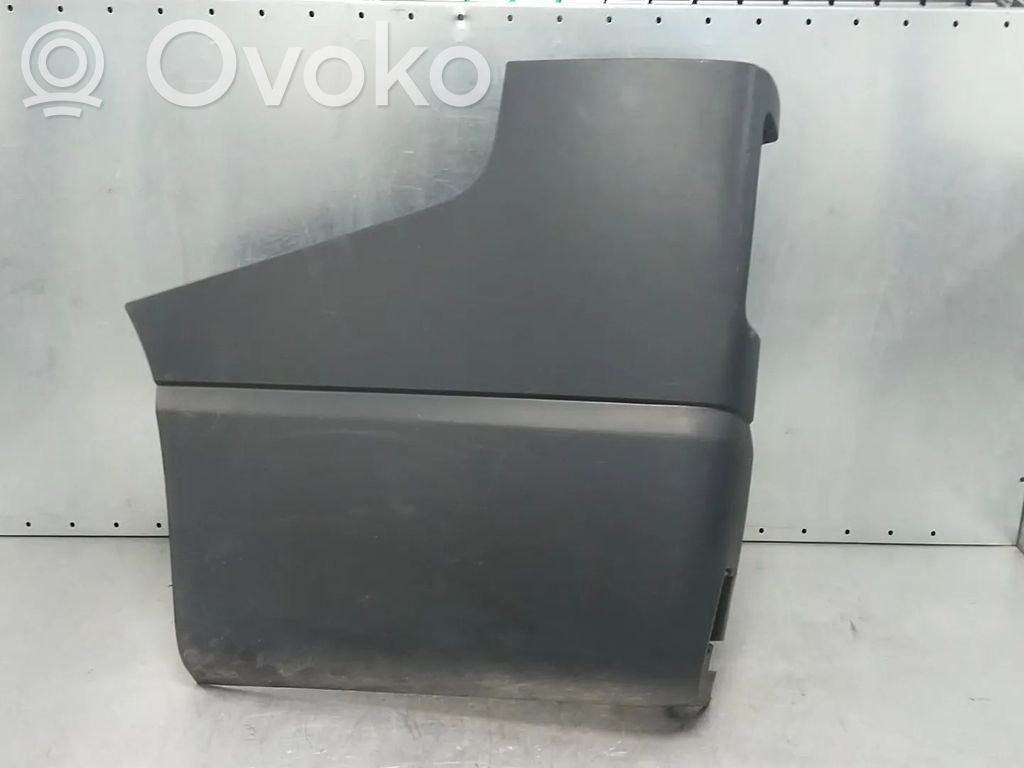 Opel Vivaro Aizmugurē bampera stūra daļa 
