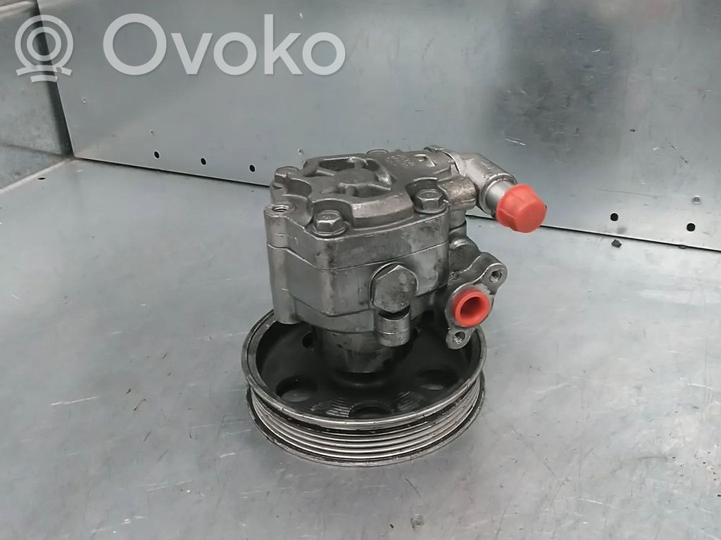 Pompă servodirecție   8K0145153F