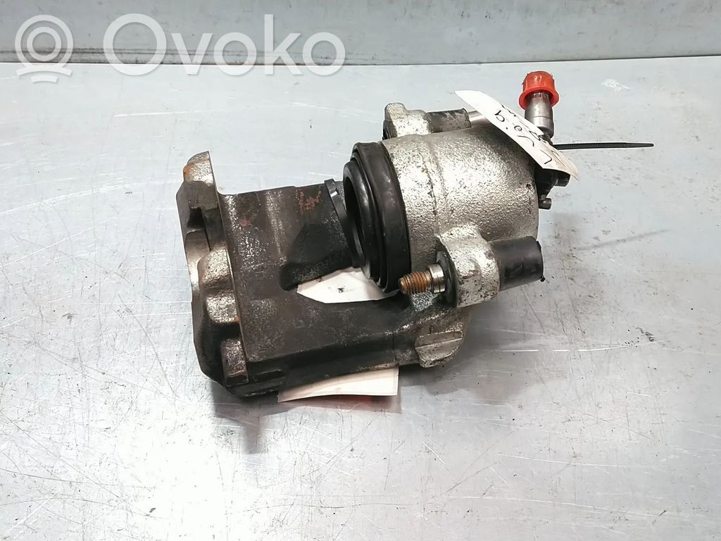 Etujarrusatula   1K0615123D