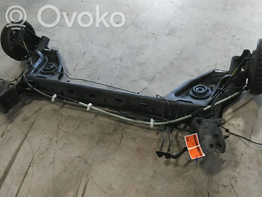 Belka osi tylnej   555118308R,555019982R,555110545R