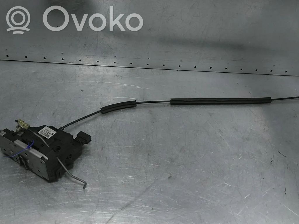 Opel Corsa D Zamek drzwi przednich 