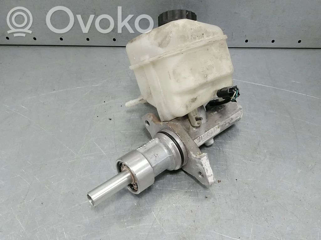 Volkswagen Crafter Pääjarrusylinteri 