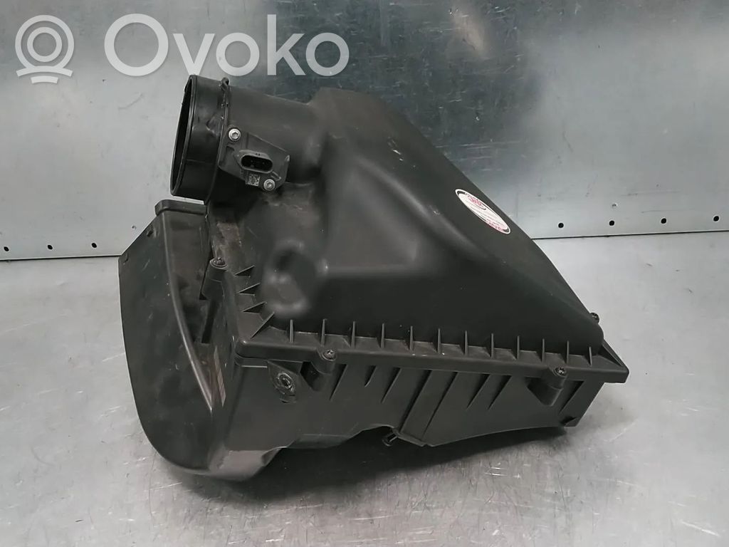 BMW 5 G30 G31 G38 Obudowa filtra powietrza 