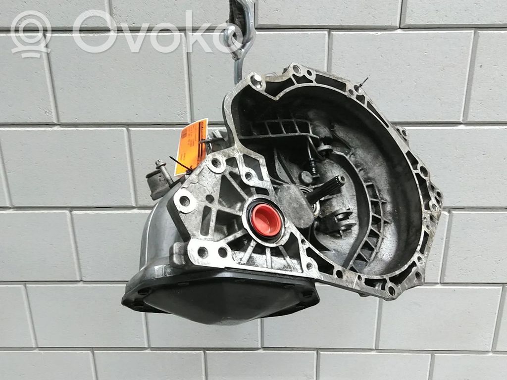 Opel Corsa D Manual 5 speed gearbox 