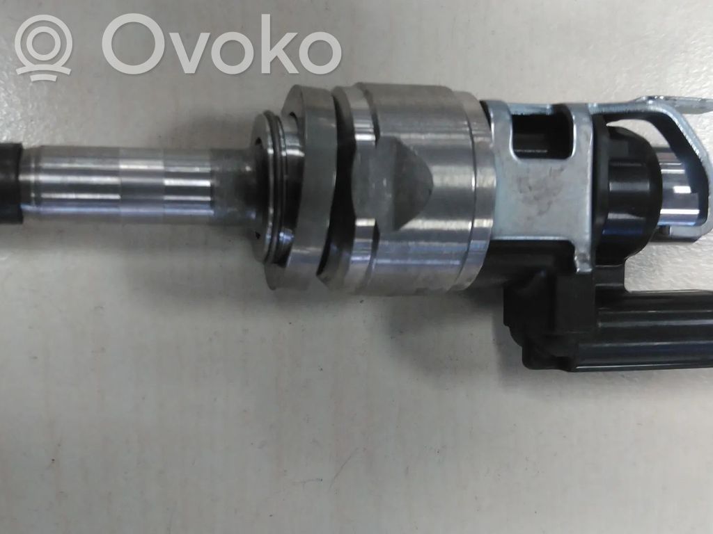 Volvo XC60 Fuel injector 