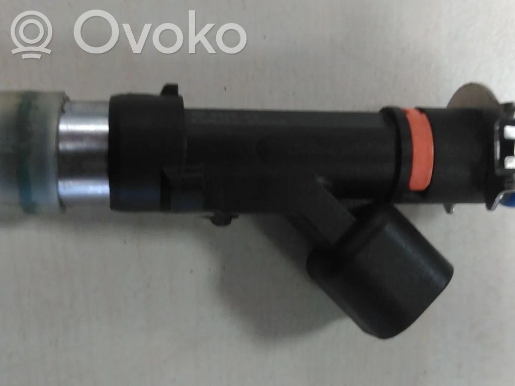 Inyector de combustible   0280158179,8S4G9F593AA,UADA