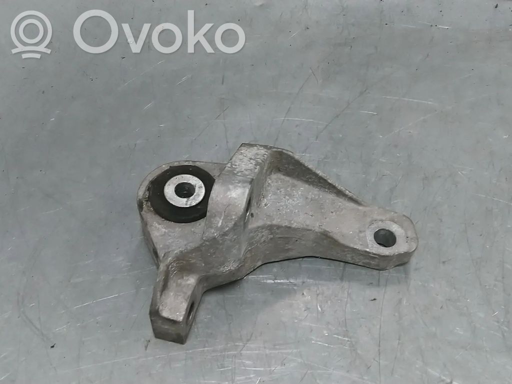 Ford Focus Gearbox mount 