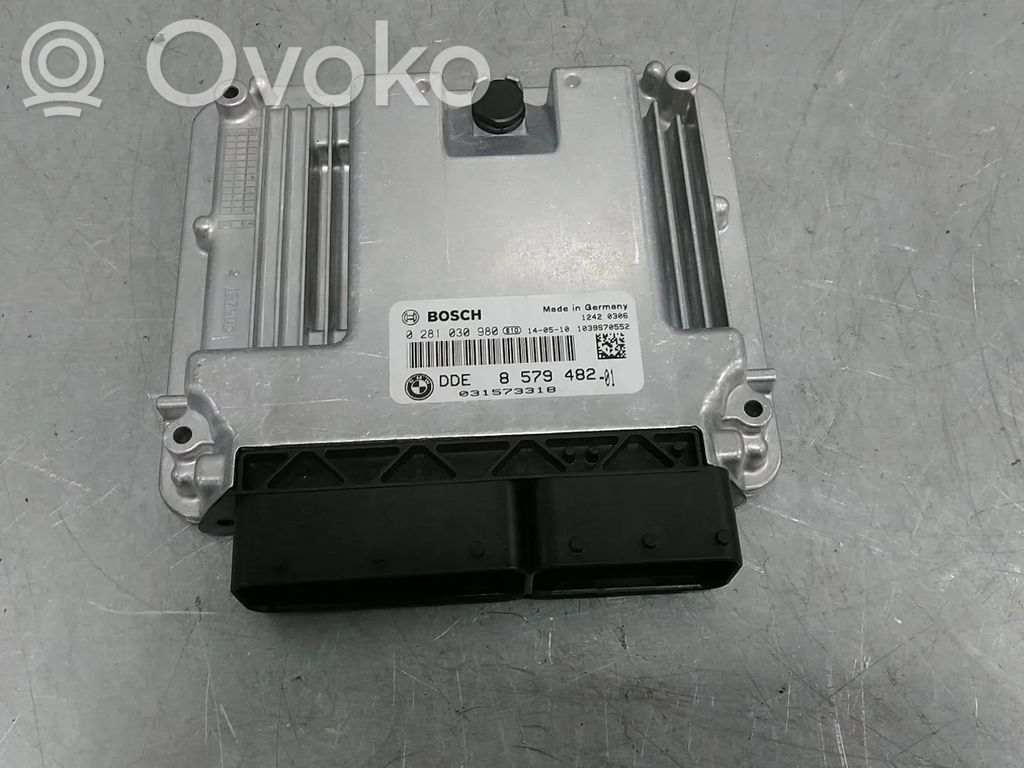 BMW 1 F20 F21 Engine control unit/module 