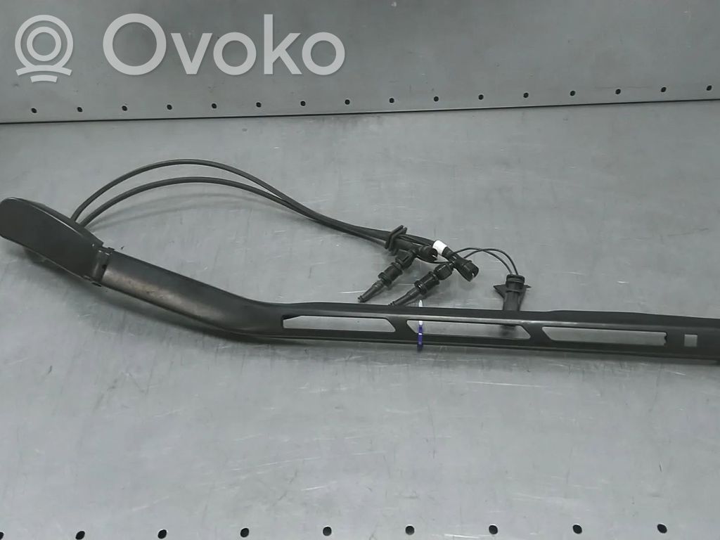 Audi e-tron Ramię wycieraczki szyby przedniej / czołowej 