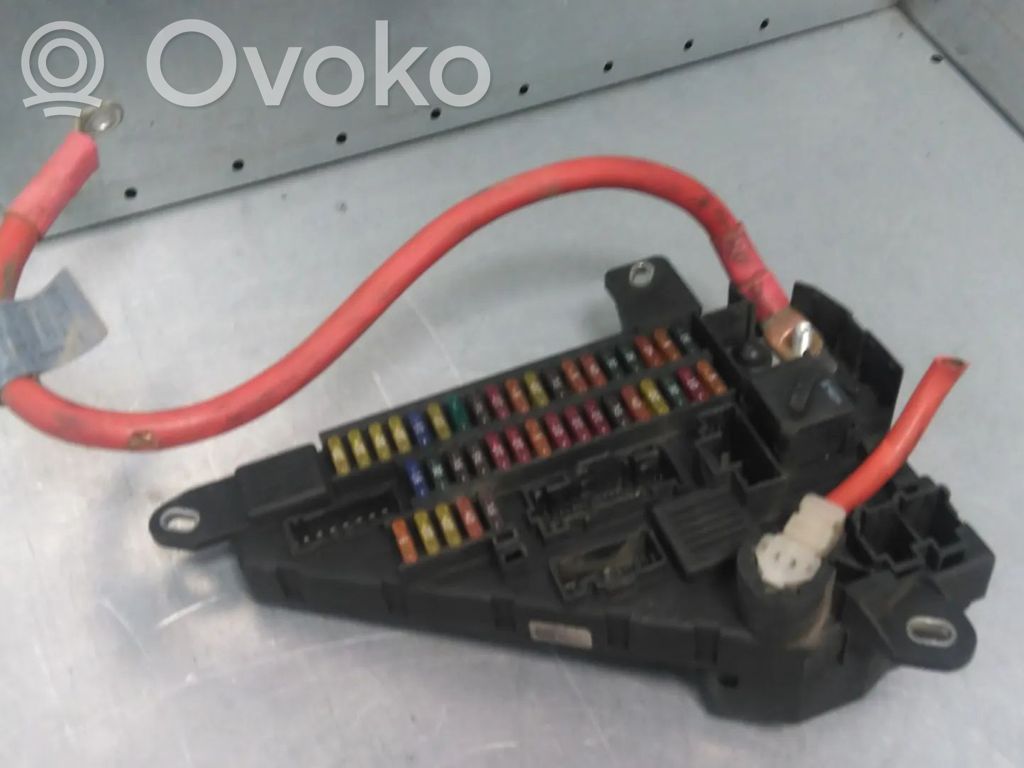 Módulo de fusible   9138830