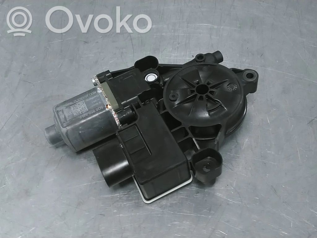 Audi A5 Silnik regulatora szyby drzwi przednich 