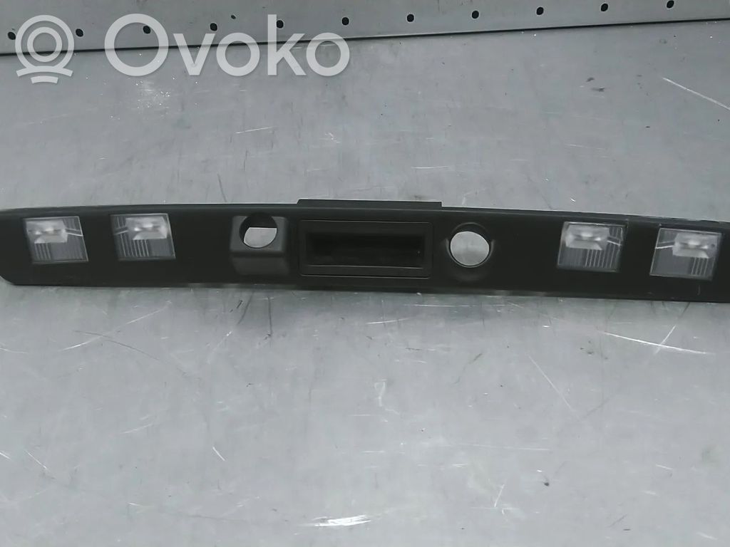 Audi A5 Atvėrimo rankenėlė galinio borto 