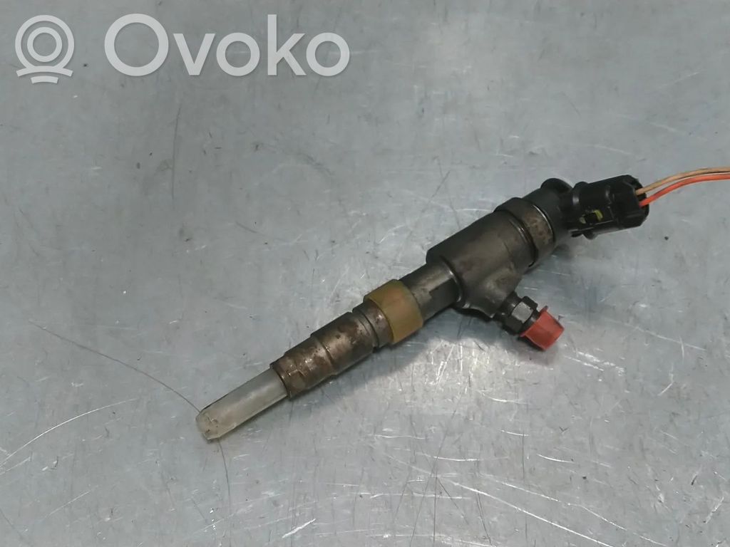 Opel Combo E Fuel injector 