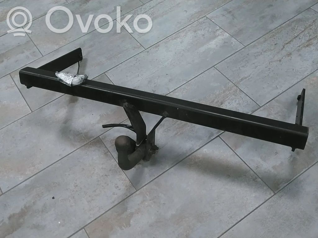 Hak holowniczy / Komplet
