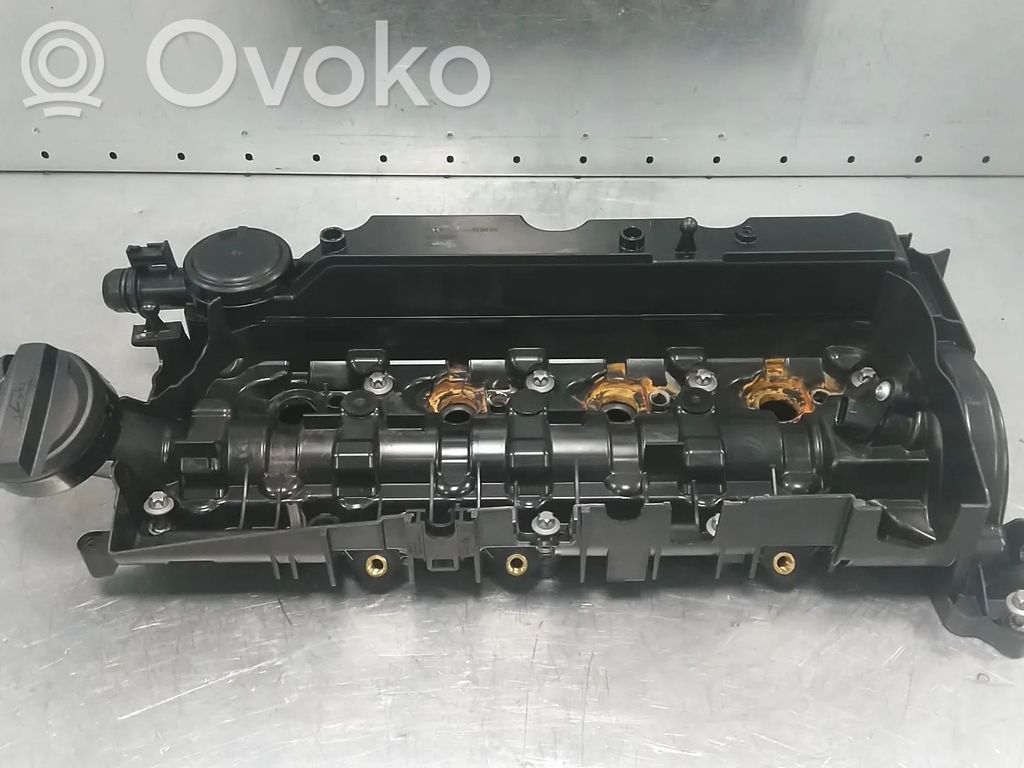 BMW 3 G20 G21 Pokrywa zaworów 