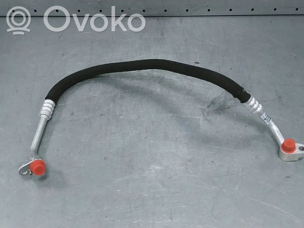 Ilmastointilaitteen putki (A/C)   4K0816721EG
