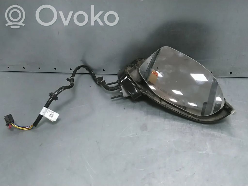 Audi A7 S7 4G Elektryczne lusterko boczne drzwi przednich 