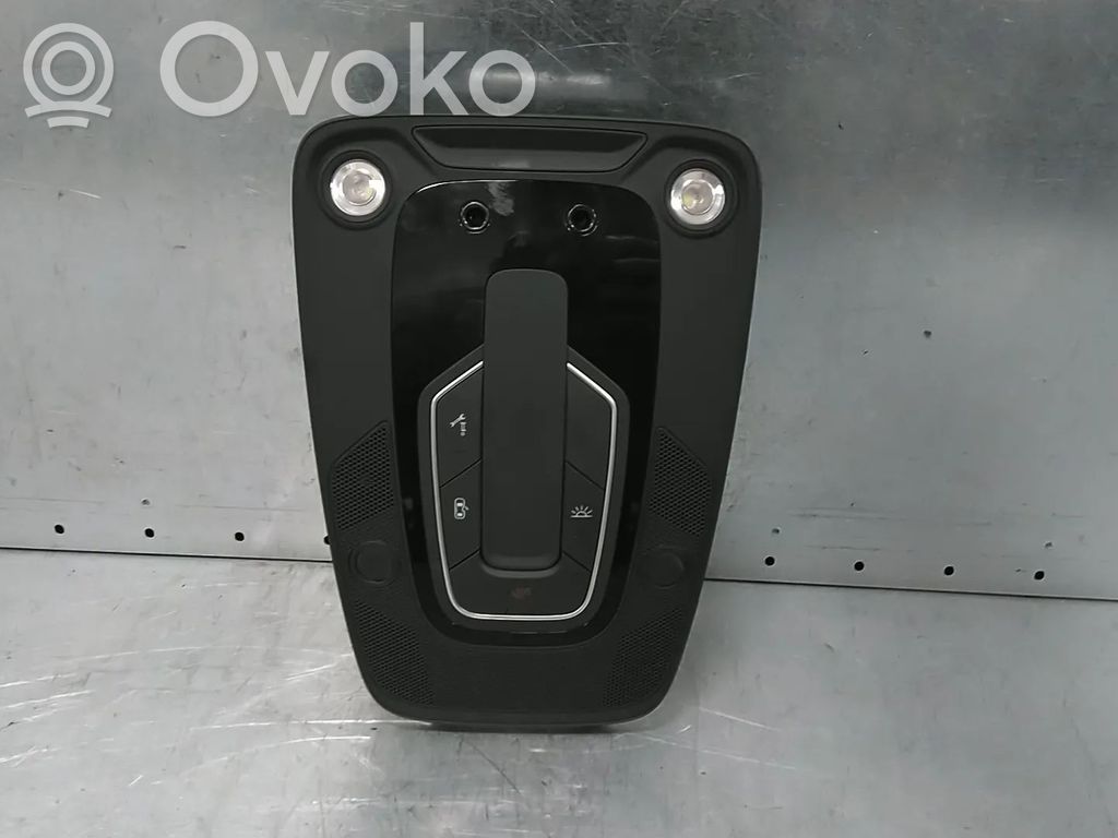 Audi A5 Światło fotela przedniego 