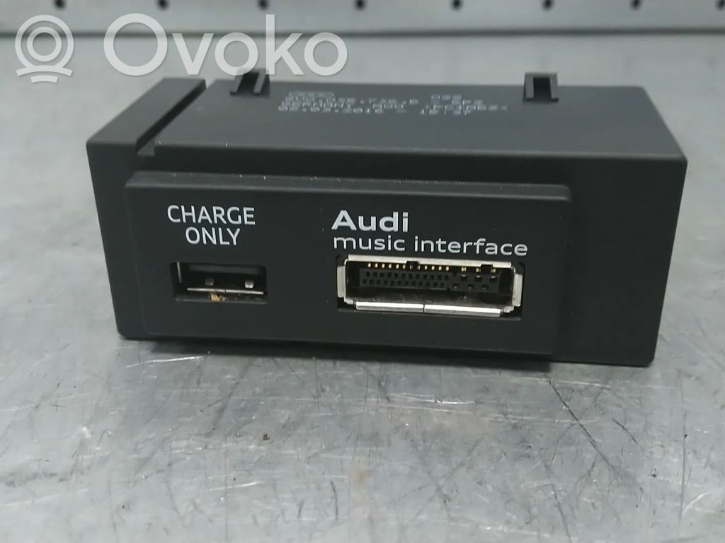 Audi A3 S3 8V Tornillo de la rueda de repuesto 