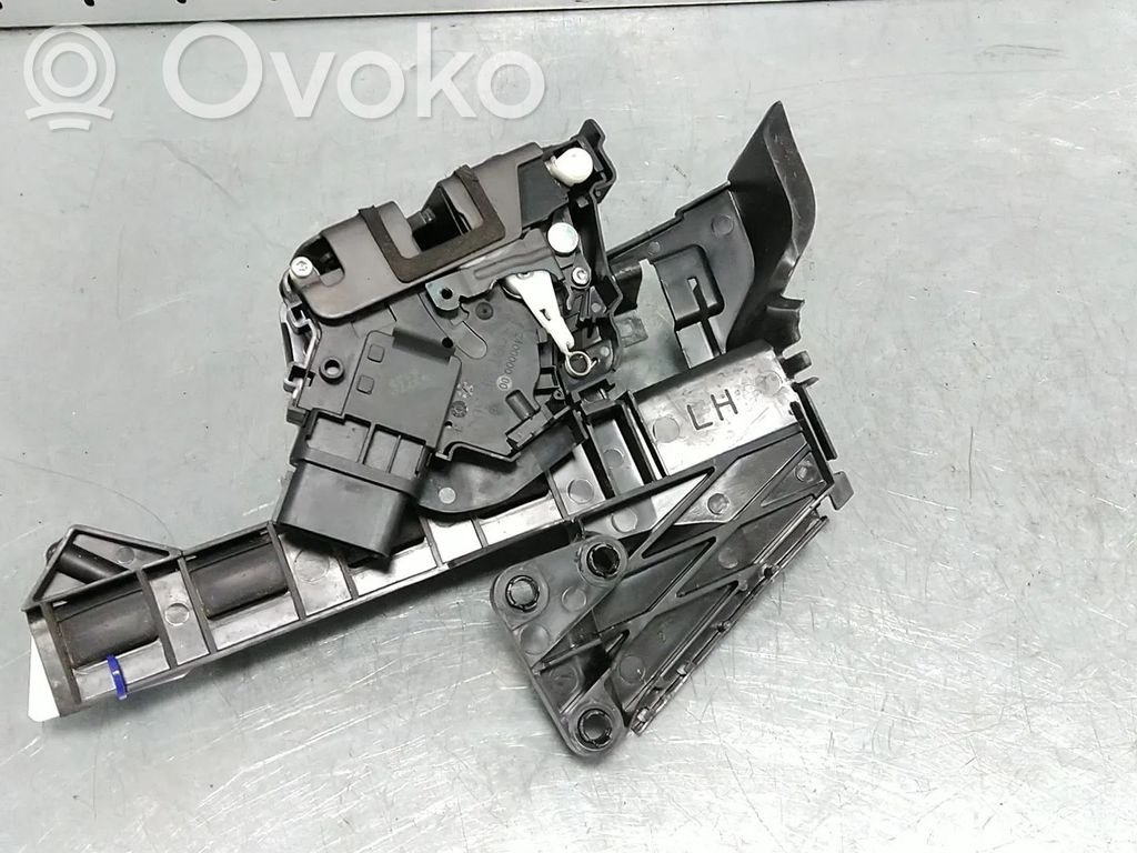 Ford Focus Aizmugurē slēdzene 