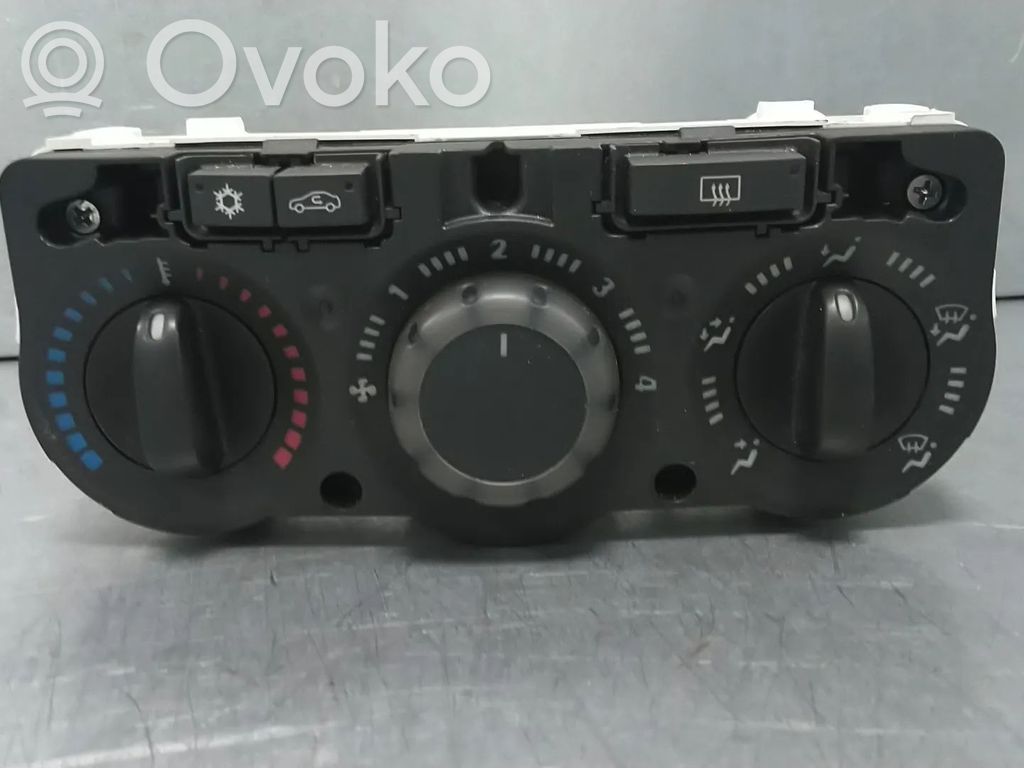 Opel Corsa D Climate control unit 