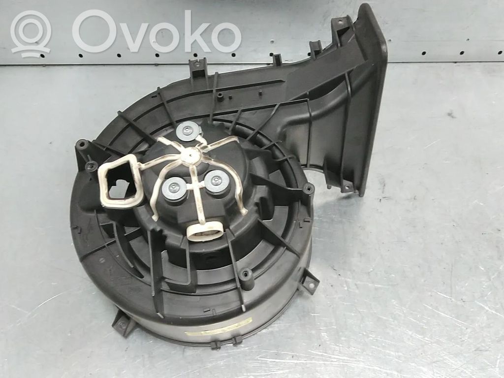 Opel Vectra C Pečiuko ventiliatoriaus reostatas (reustatas) 