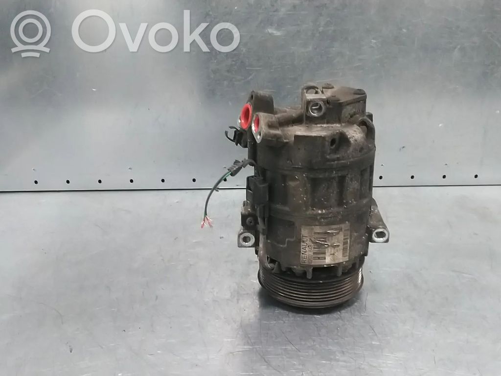 Opel Vivaro Kompresor / Sprężarka klimatyzacji A/C 