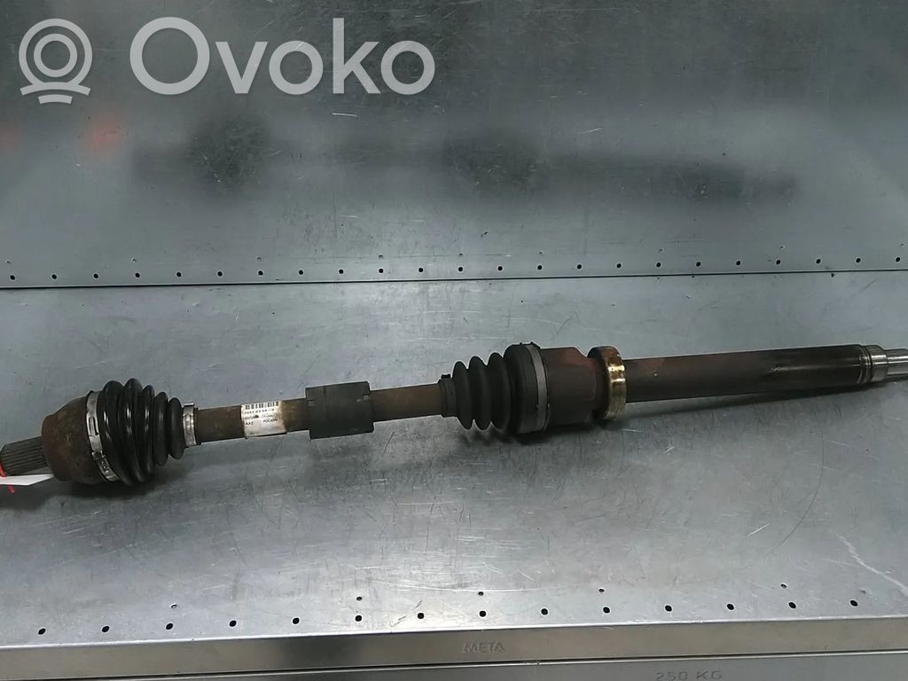 Ford Focus Priekinis pusašis 