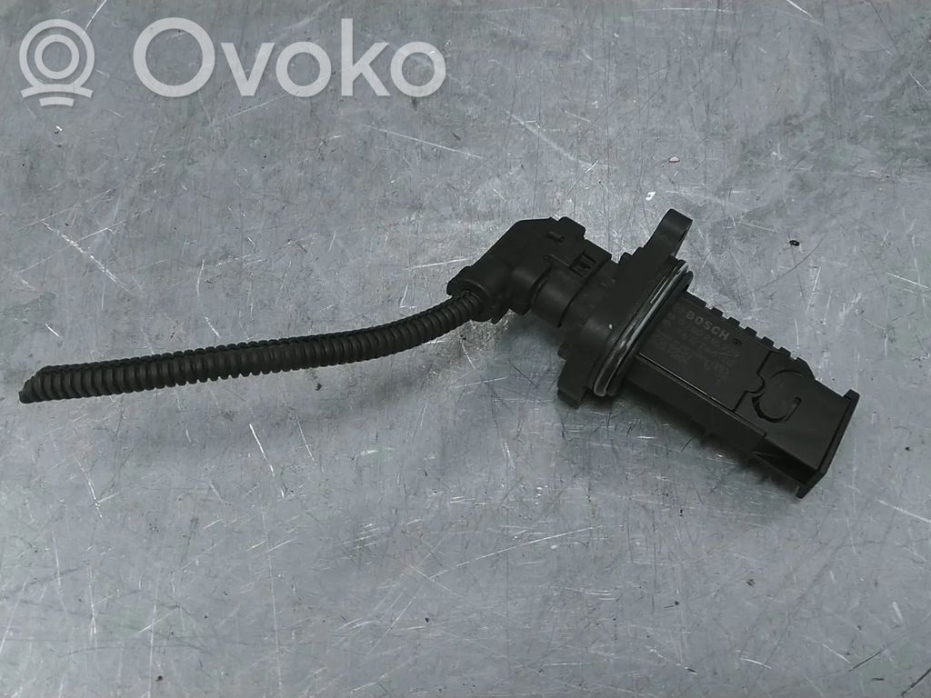 BMW 3 F30 F35 F31 Przepływomierz masowy powietrza MAF 