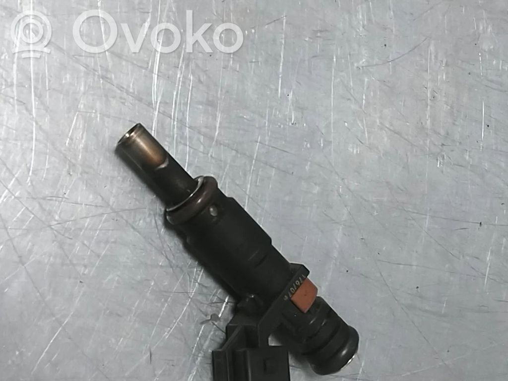 BMW 1 E81 E87 Inyector de combustible 