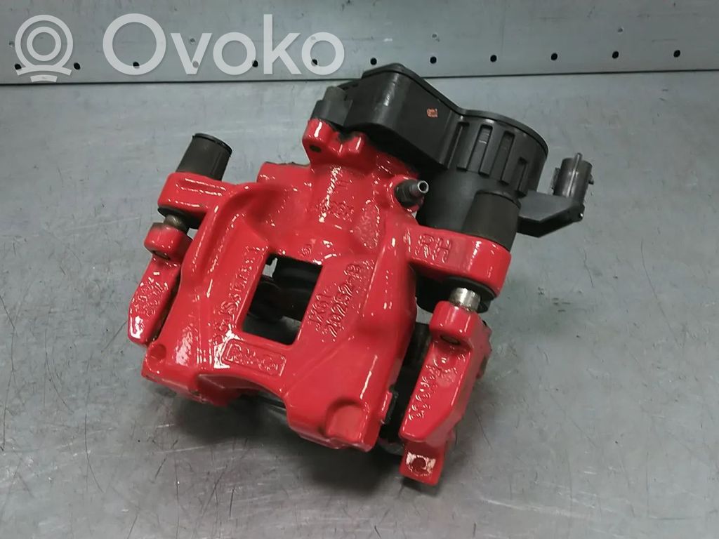 Ford Focus Задний суппорт 