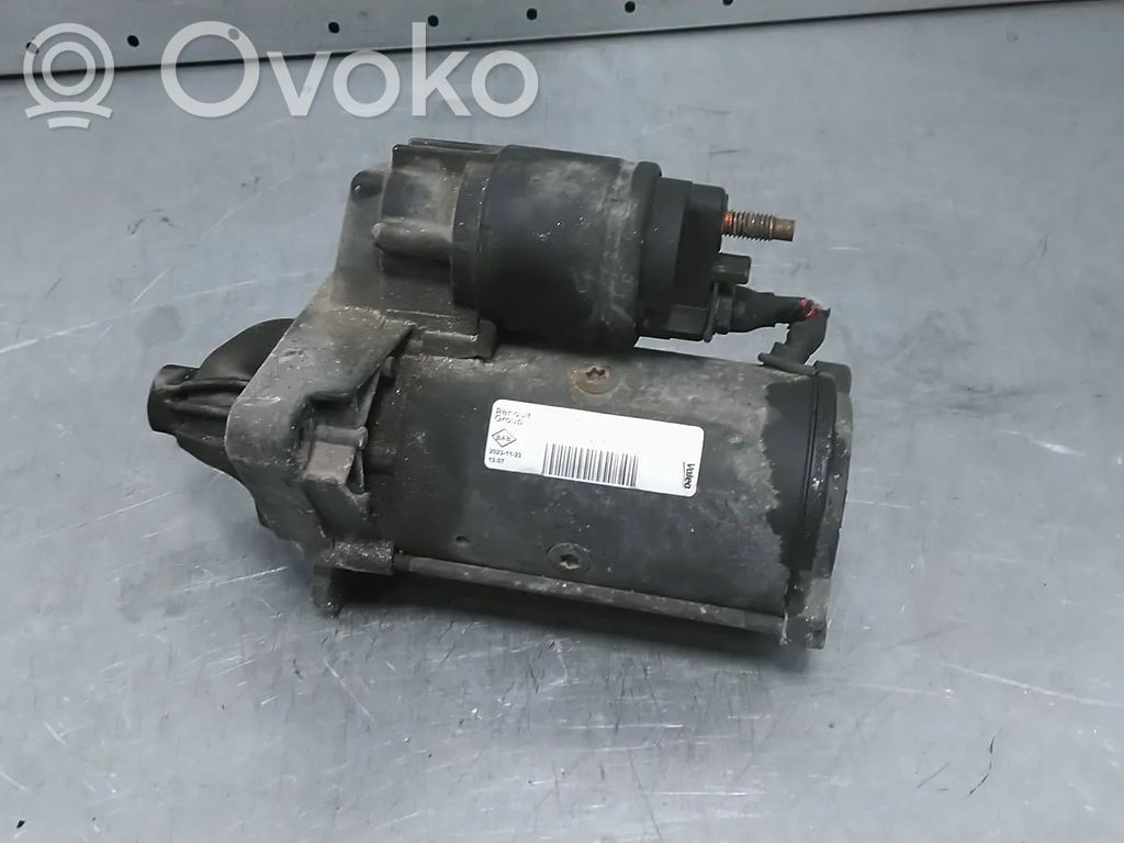 Renault Master III Starter motor 