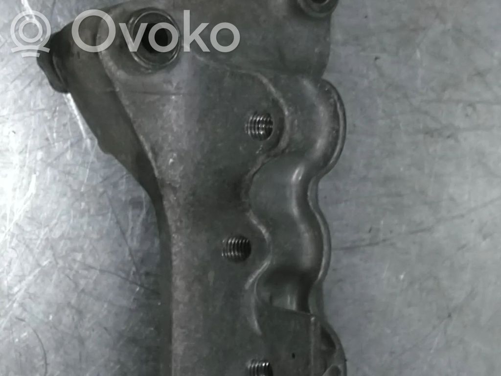 Vauxhall Astra K Engine mount bracket 