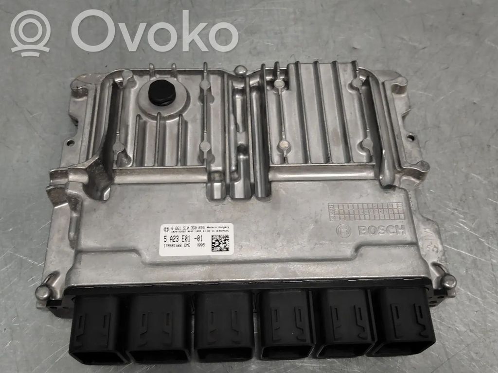 BMW 1 F40 Engine control unit/module 