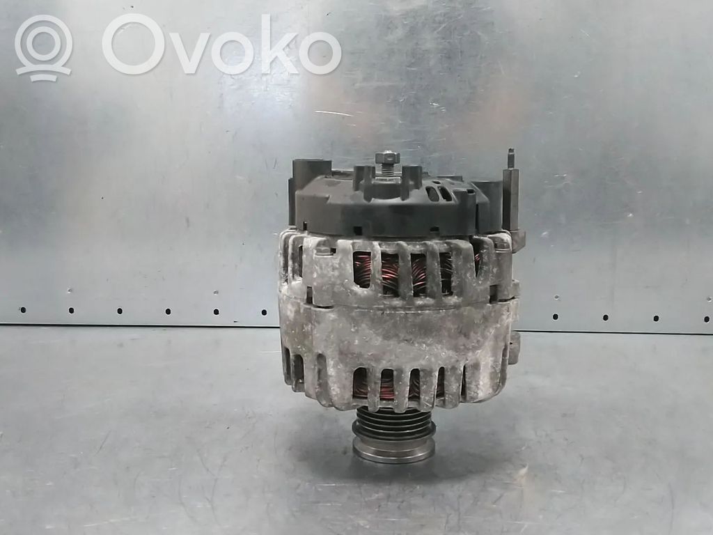 Volkswagen Golf VII Alternator 