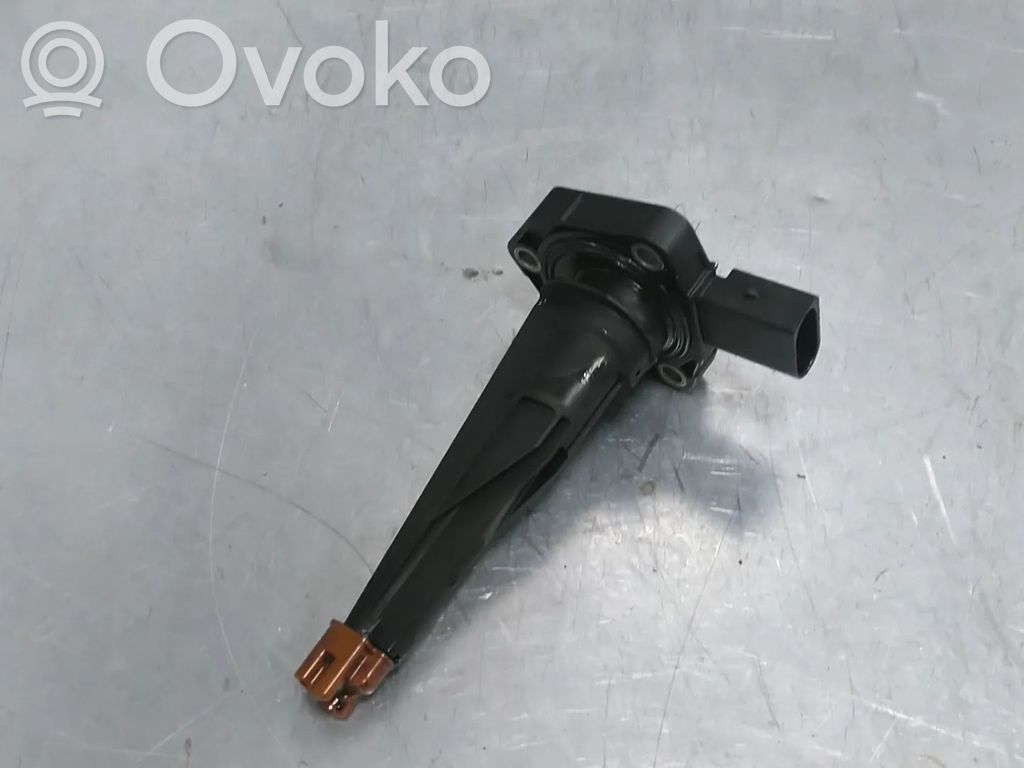 Mercedes-Benz A W177 Czujnik poziomu oleju 