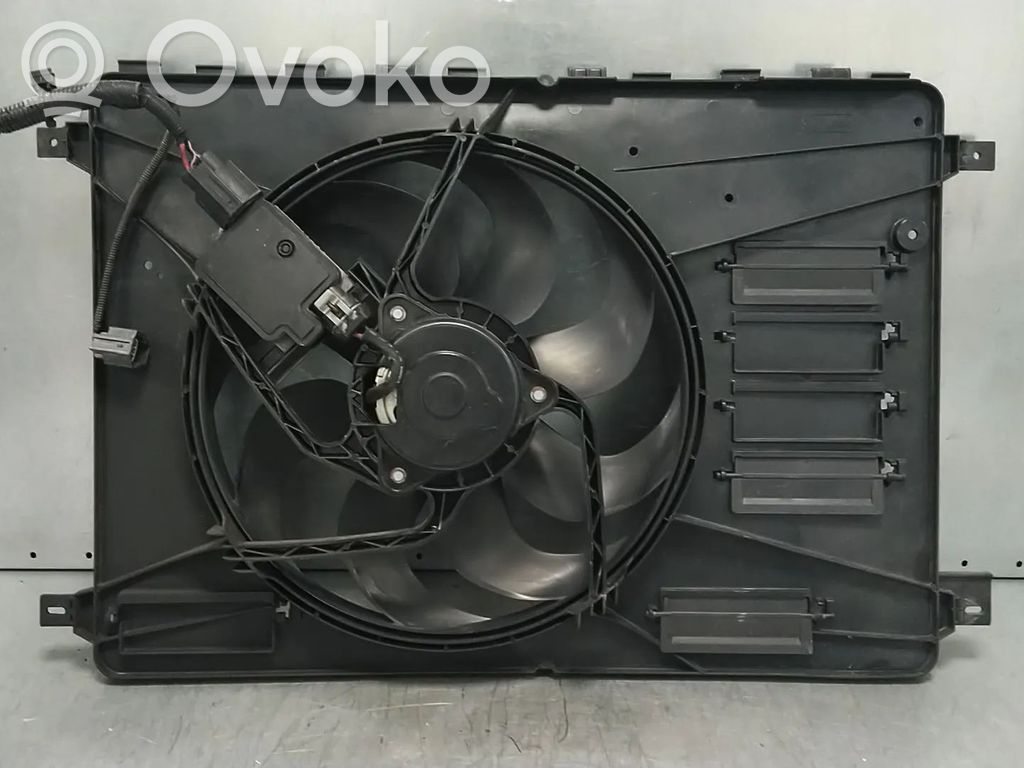 Ford Mondeo MK IV Osłona wentylatora chłodnicy 