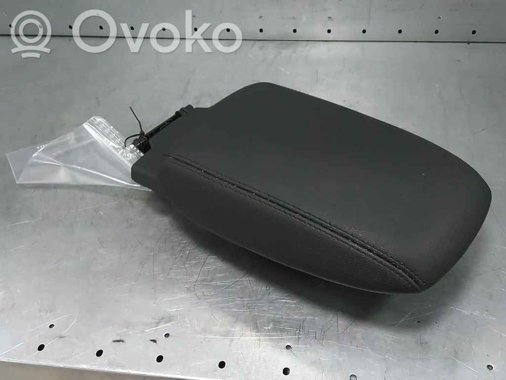 Ford Focus Centrālā konsole 
