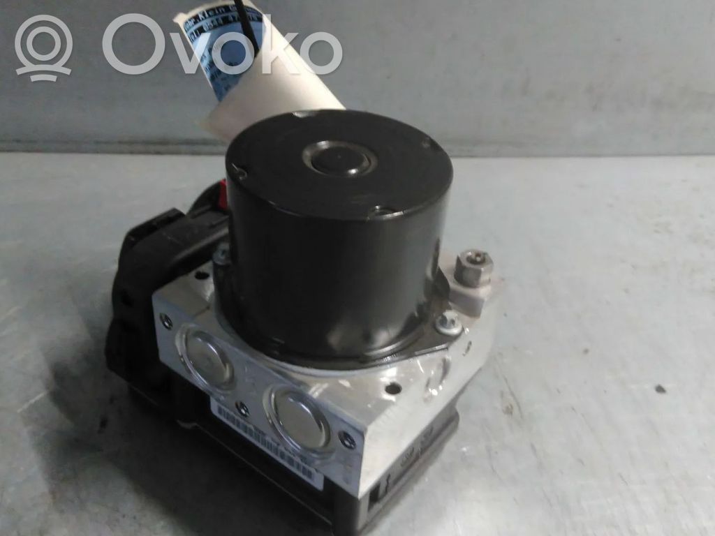 Skoda Fabia Mk2 (5J) ABS Pump 