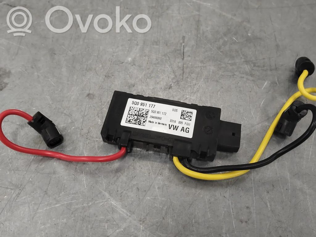 Sensor   5Q0951177