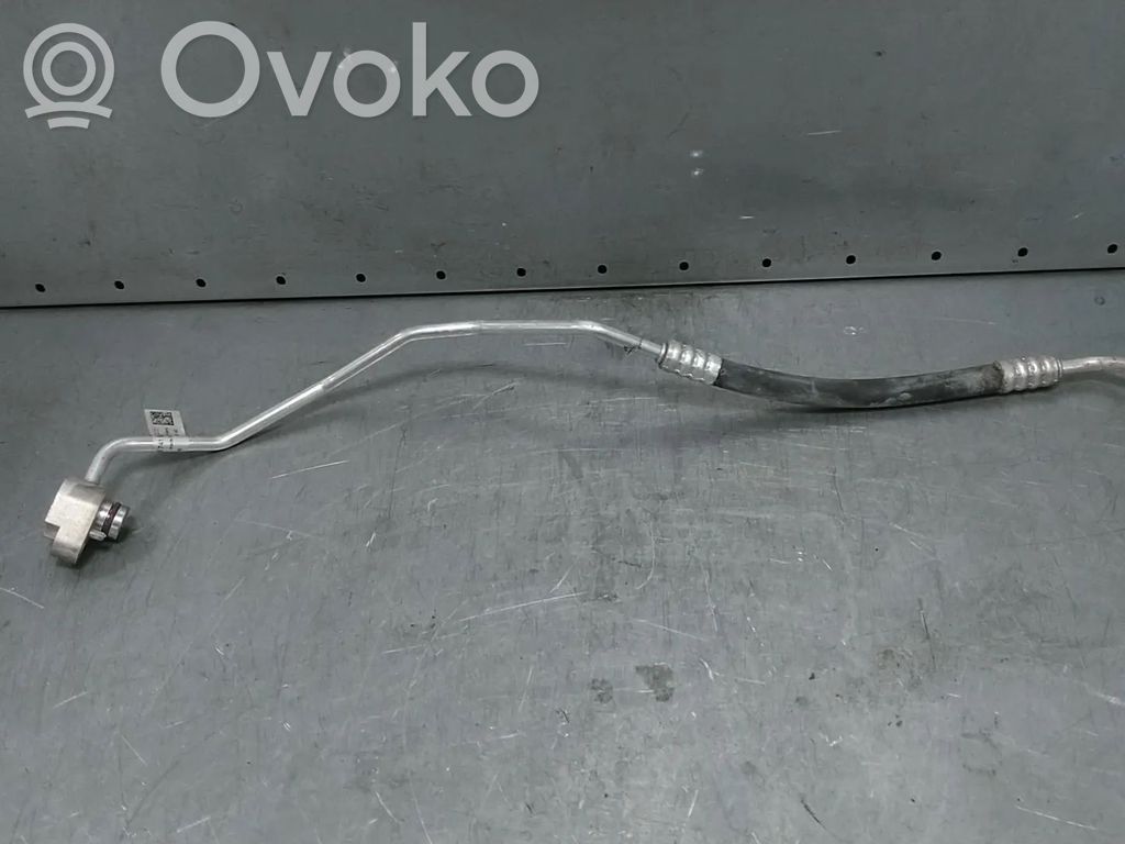Audi e-tron Ilmastointilaitteen putki (A/C) 