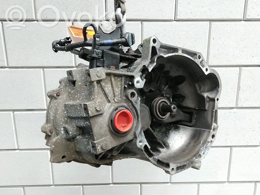 KIA Ceed Cutie viteze manuală cu 5 trepte 