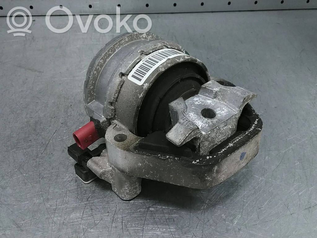 Audi A7 S7 4G Engine mount bracket 