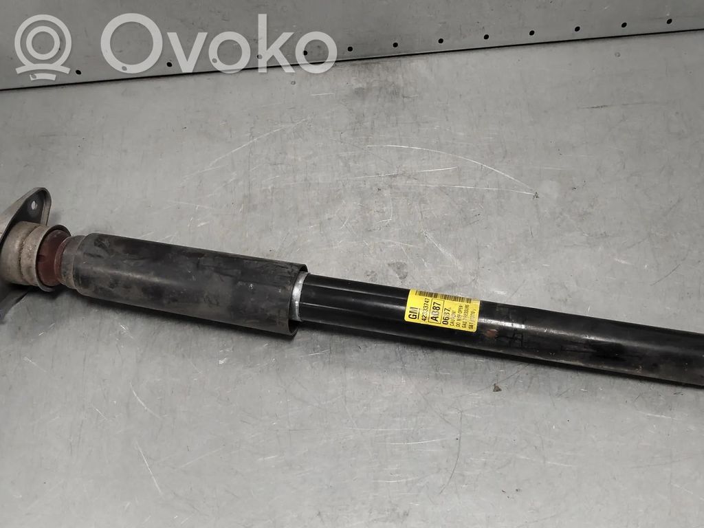 Opel Karl Takaiskunvaimennin 