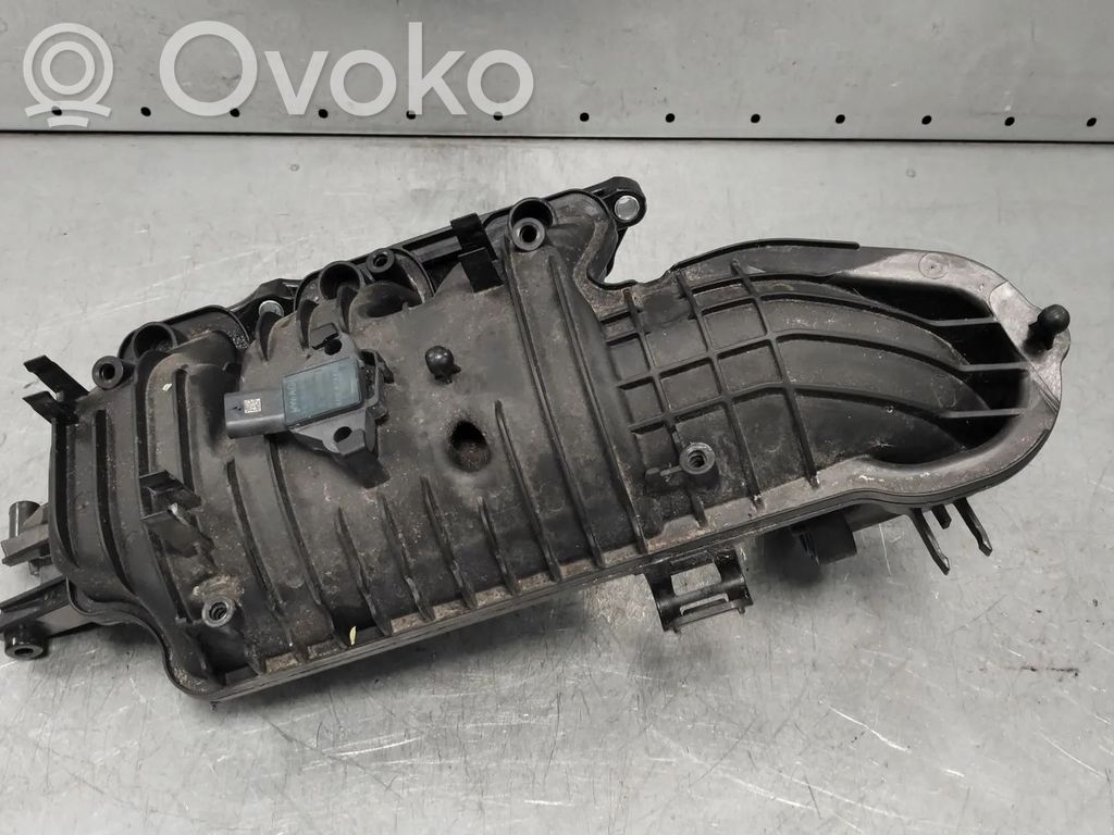 Volkswagen Polo VI Kolektorius įsiurbimo 