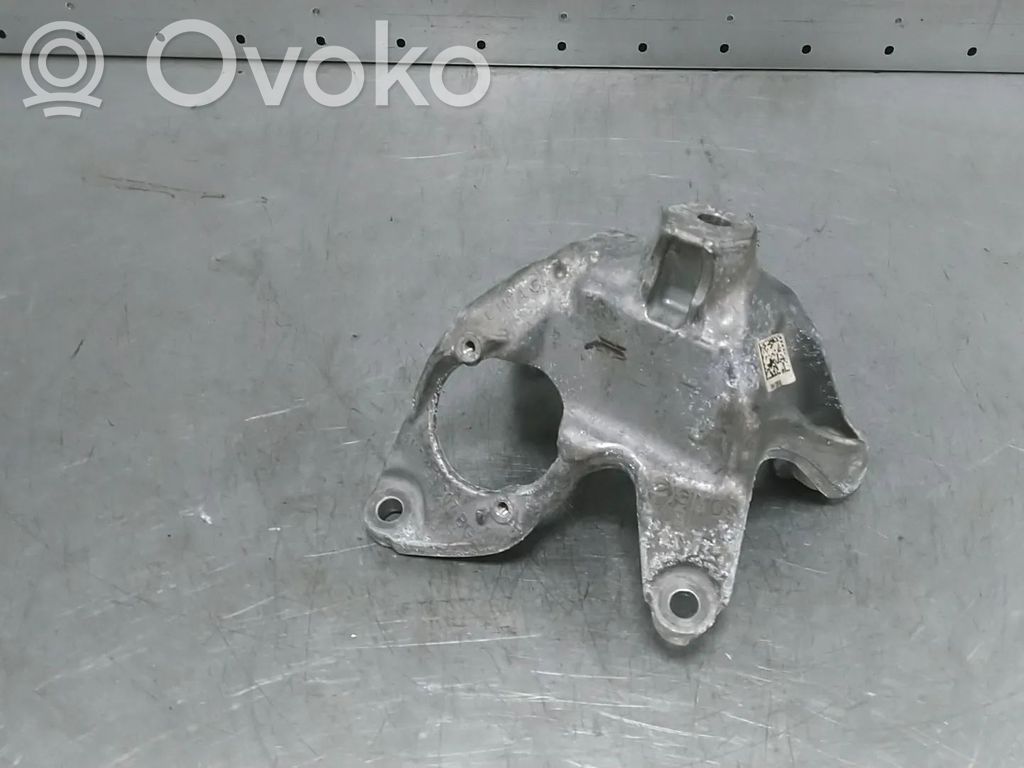 Audi A4 S4 B9 Engine mount bracket 