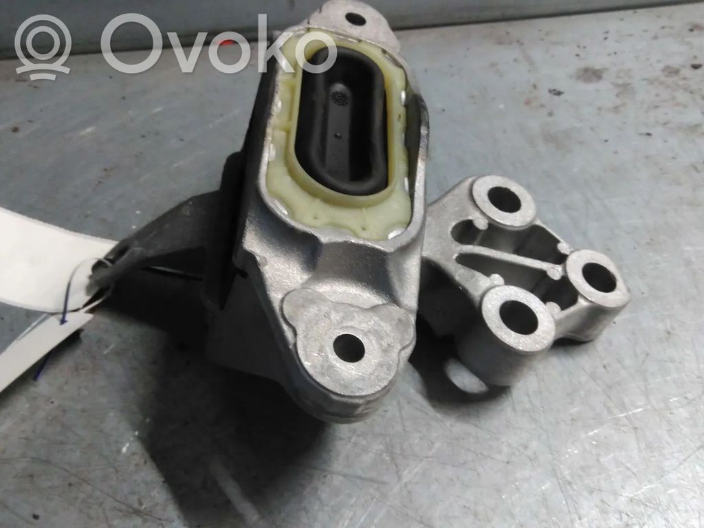 Engine mount bracket   13248546,A17DTR