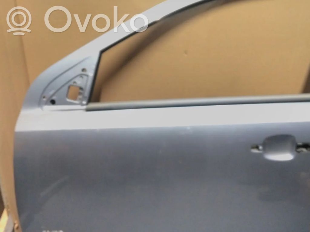 Opel Astra H Puerta delantera 