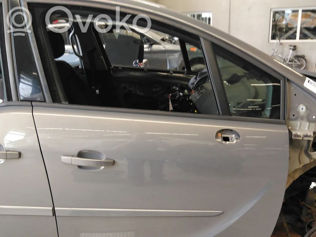 Opel Meriva B Drzwi przednie 